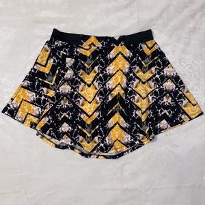 Geometric Printed Skirt ✨